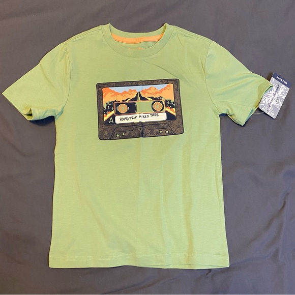 Tommy Bahama 3 Piece Boys Set - Picture 3 of 7